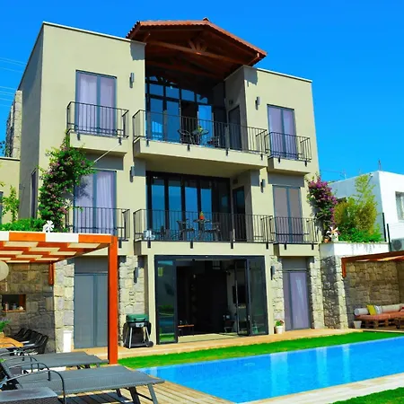 ヴィラ With Private Pool & Garden Yakakoy (Bodrum)