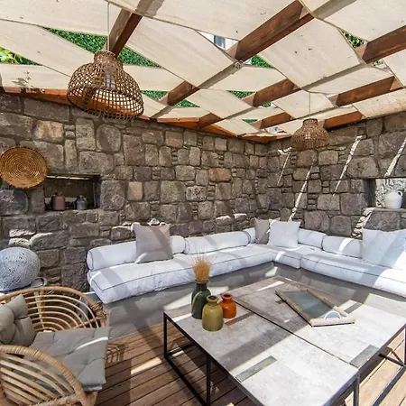 ヴィラ With Private Pool & Garden